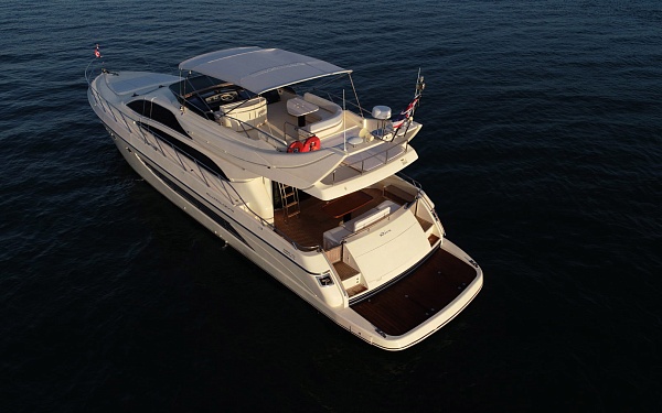 Аренда яхты Riva 70 Dolce Vita Aria Blue на Пхукете